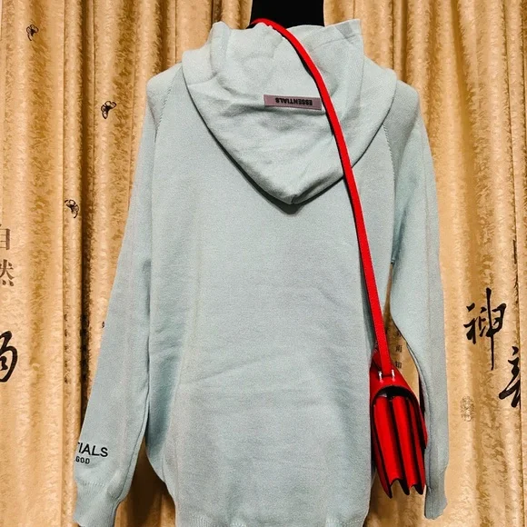 Essentials Women’s Jogger set NWT - Picture 8 of 8